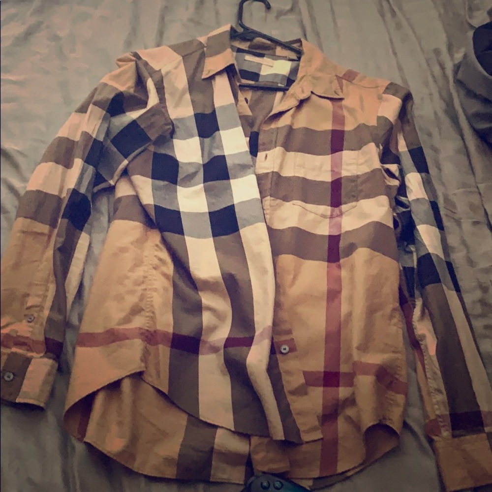 COPY - BURBERRY BRIT LONG SLEEVE BUTTON DOWN SHIRT